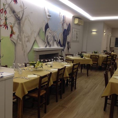 Agriturismo Il Giriatello Crotone Eksteriør bilde